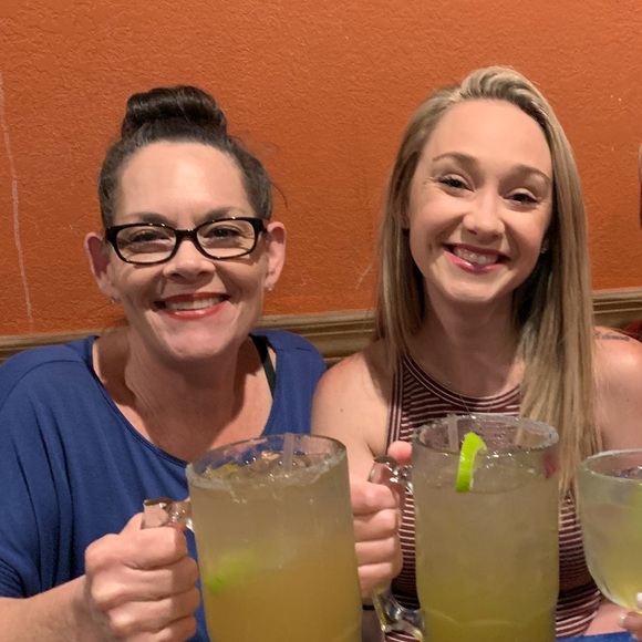 Meet your Posher, Mimi - Picture 1 of 1